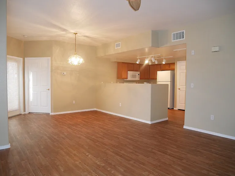 9303 Gilcrease Ave #1172 — Photo 2