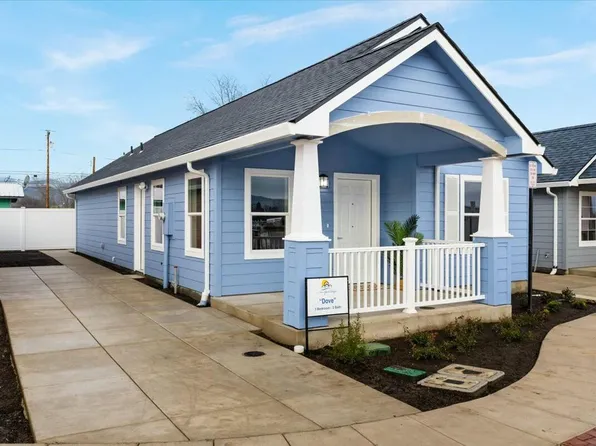 2258 Grandma Aggie Ln Lot 16, Medford, OR 97501