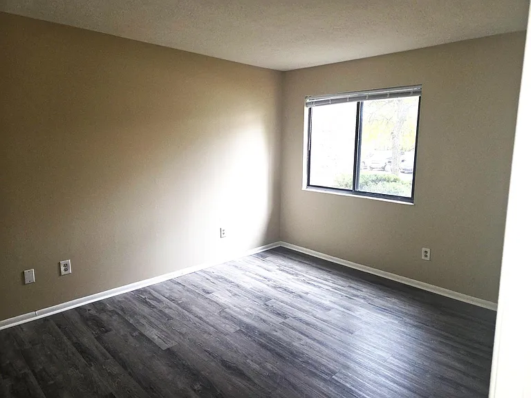 4240 Village Parkway Cir E #3 — Photo 11