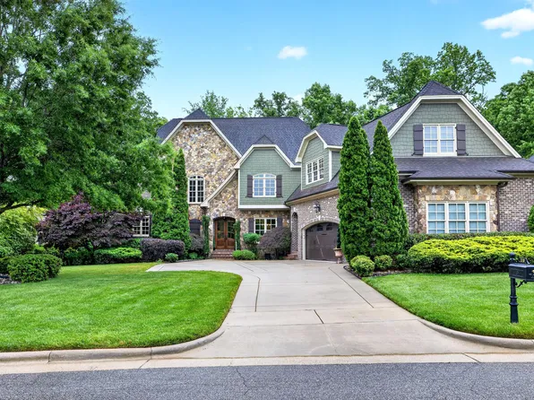 210 Michelangelo Way, Cary, NC 27518