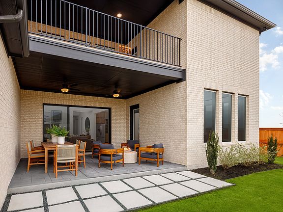The Huxley at Lariat