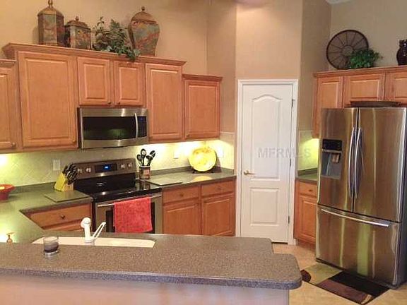 5th image of 3841 Fairway Dr