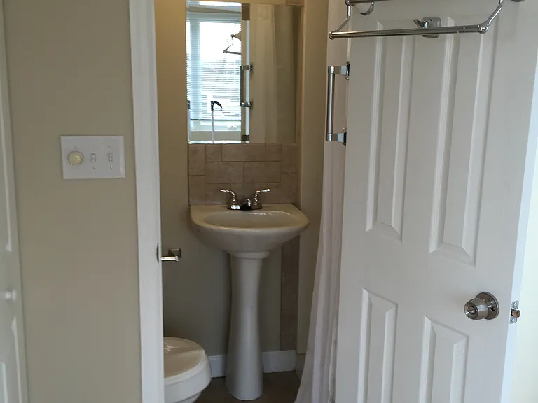 213 S Alfred St #5 — Photo 12