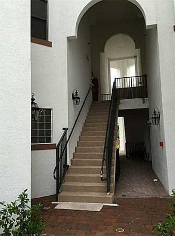 1st image of 10600 NW 88th St APT 215