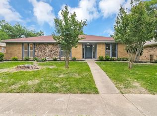 345 Los Santos Dr, Garland, TX 75043