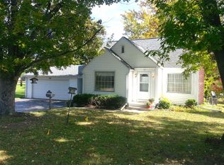 124 N Harris St, Paw Paw, MI 49079