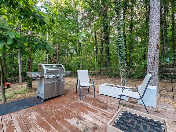 5th image of 2305 Brook Canyon Dr