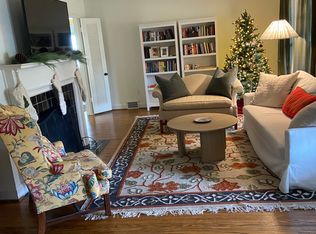 610 Southview Dr, Windy Hills, KY 40207