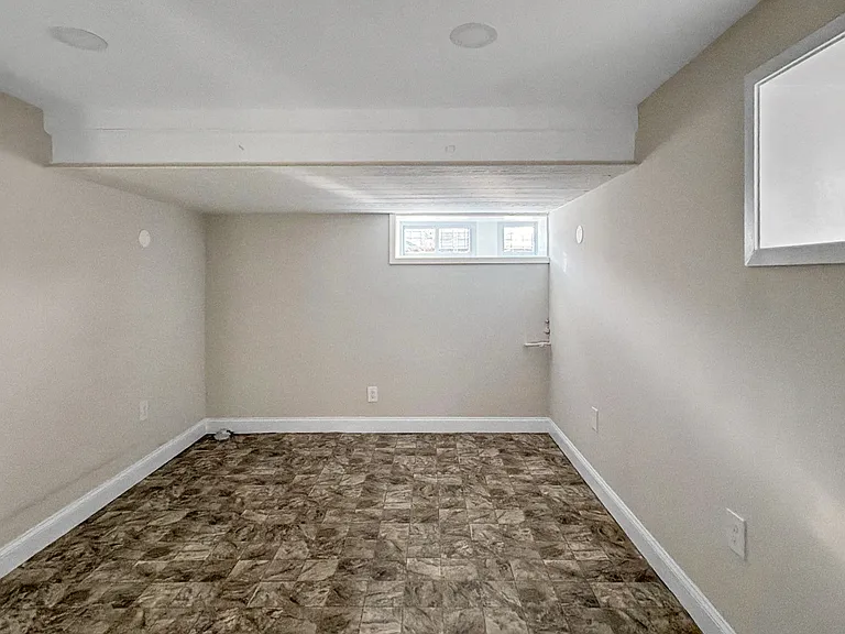 265 S Hilton St — Photo 17