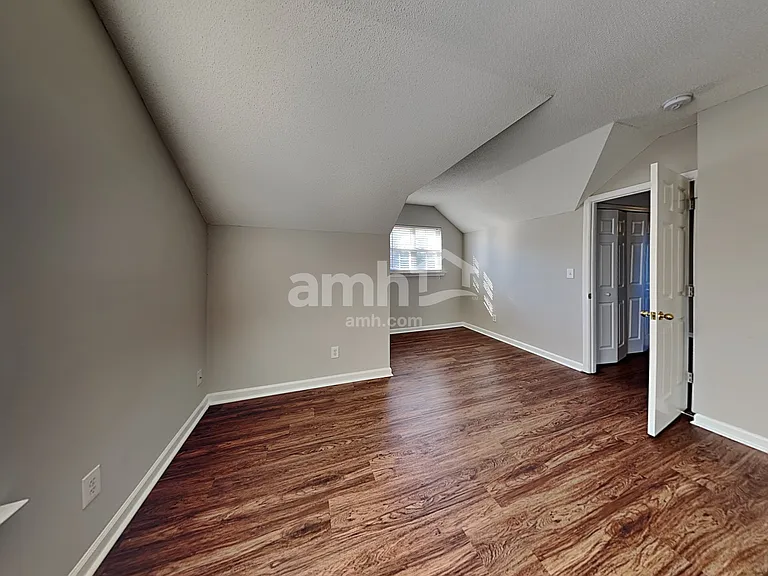 1 Oxbow Ct — Photo 20