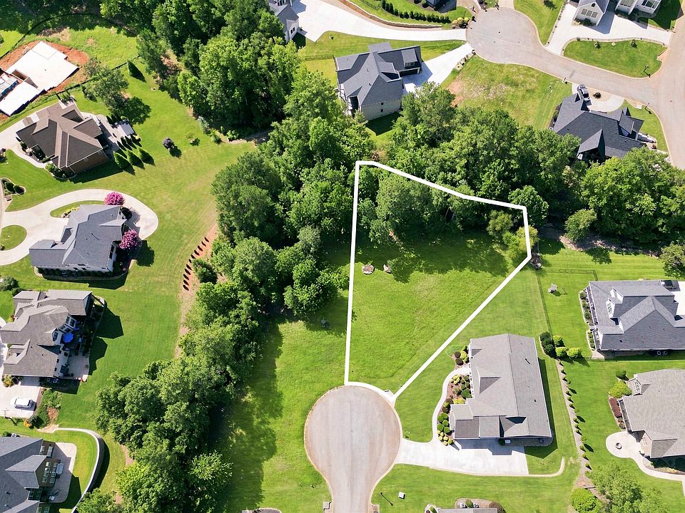 1st image of 822 Grande Dunes Way