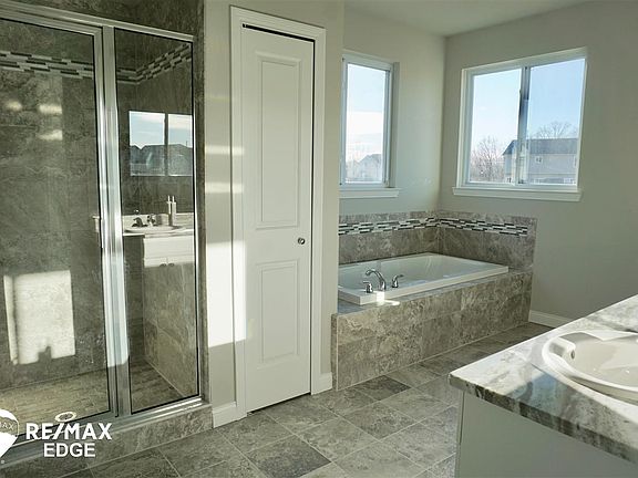 2nd image of 8148 Peninsula Cir