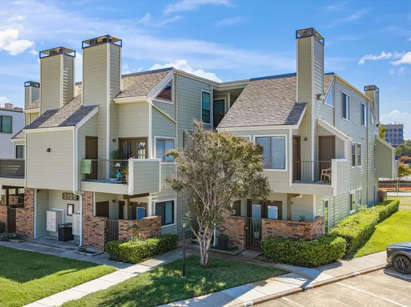 3129 Sondra Dr APT 206, Fort Worth, TX 76107