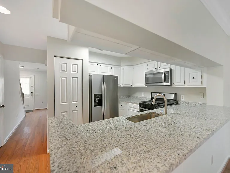 6650 Cypress Point Rd — Photo 9