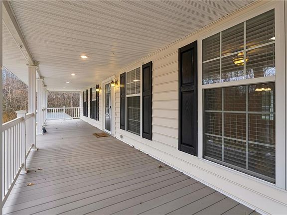 2nd image of 6525 Hickory Knoll Rd