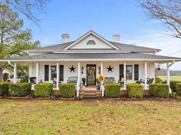 411 Bridgers Rd, Kenly, NC 27542