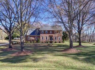 1903 Bay Meadows Ct, Greensboro, NC 27406