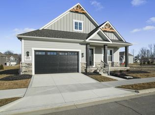 4072 Captains Cir, Lewis Center, OH 43035