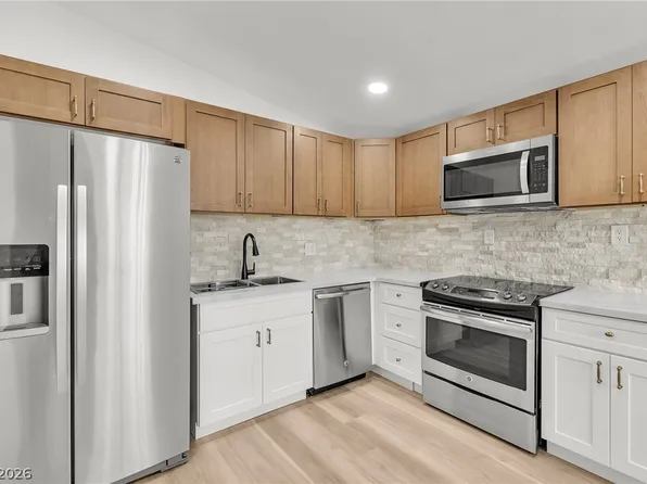 1604 Basswood Ave, North Las Vegas, NV 89030
