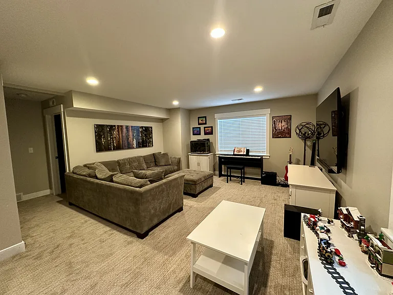 2038 Park Rim Way — Photo 10