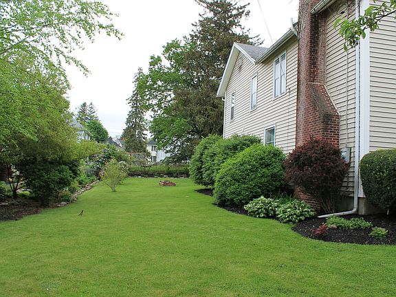 3rd image of 15 Marshall Ave