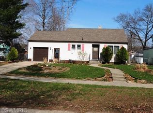 622 Helena St, Dowagiac, MI 49047