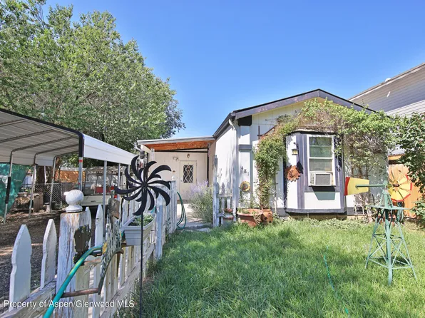 481 Denver Ave, De Beque, CO 81630