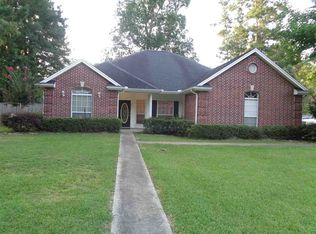 7612 Lea St, Orange, TX 77632