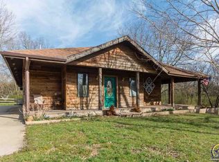 2342 SW Hodges Rd, Topeka, KS 66614