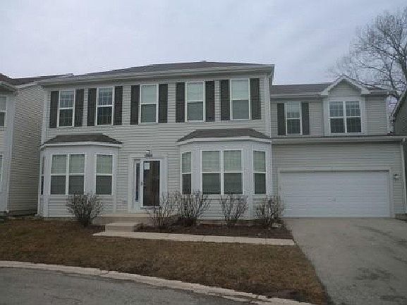 1st image of 1668 Victoria Park Cir