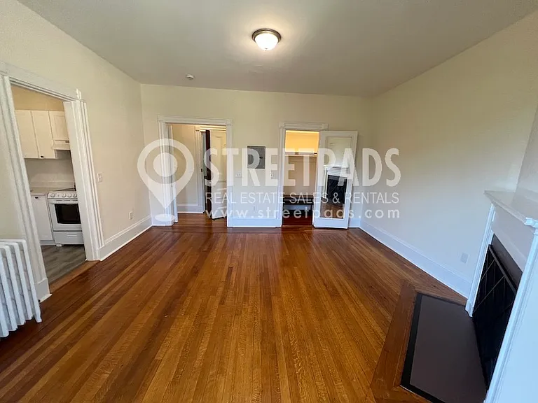 504 Beacon St #22 — Photo 7