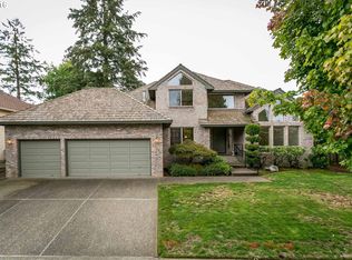 22270 SW Taylors Dr, Tualatin, OR 97062