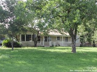119 Bluebonnet Rd, La Vernia, TX 78121