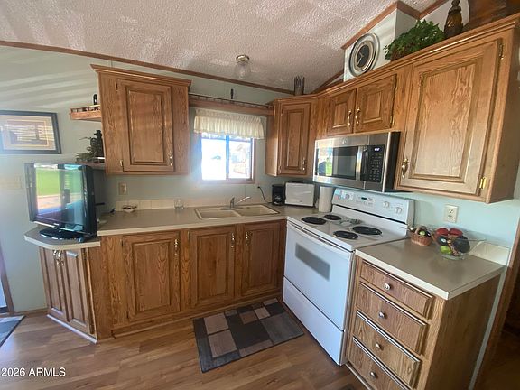5th image of 2319 W Pomo Avenue #319