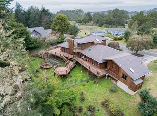 15461 Forest View Rd, Manchester, CA 95459