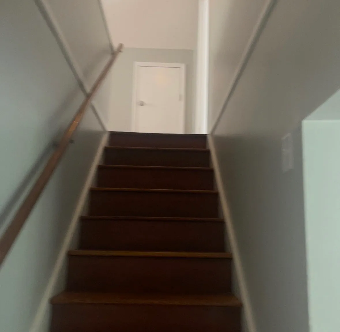 4 bed, 1354 sqft, $1,900 — Photo 4
