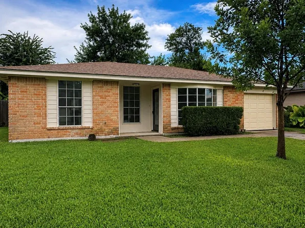 826 Deercrest St, Channelview, TX 77530
