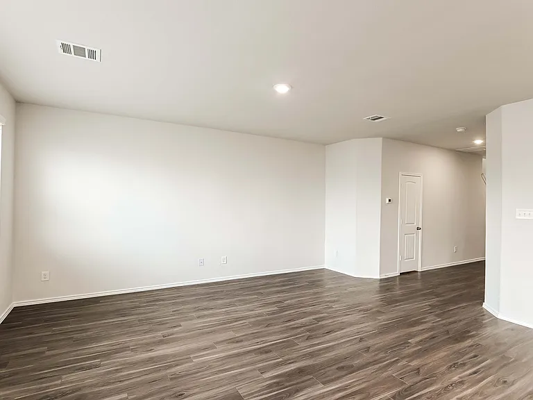 18546 Boomi Ravine Trl — Photo 15