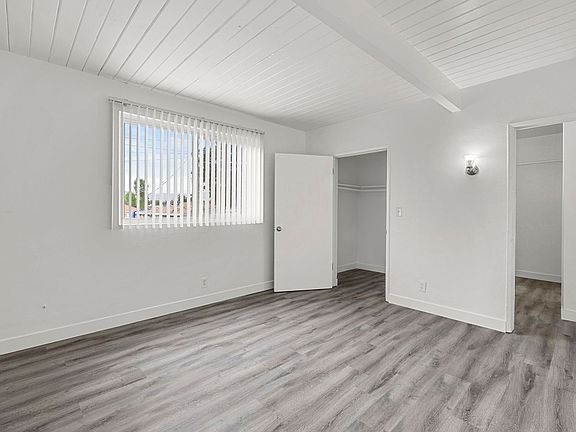2nd image of 7609 Whitsett Ave APT 9