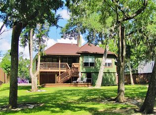 5474 Appleblossom Ln, Friendswood, TX 77546