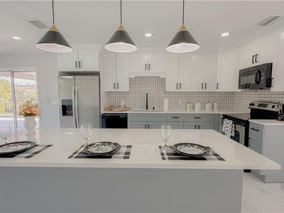 713 Sesame Ct, Cape Coral, FL, 33904