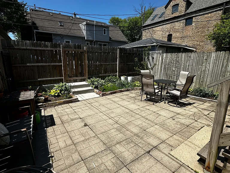 2022 N Kedzie Ave #B — Photo 17