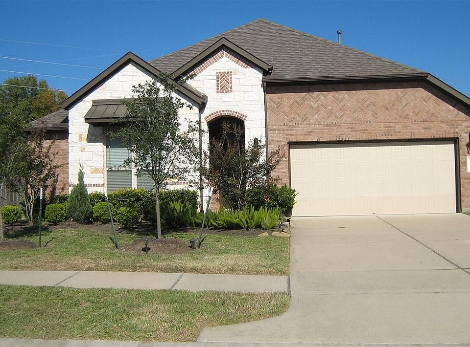 1st image of 13703 Colwood Ct