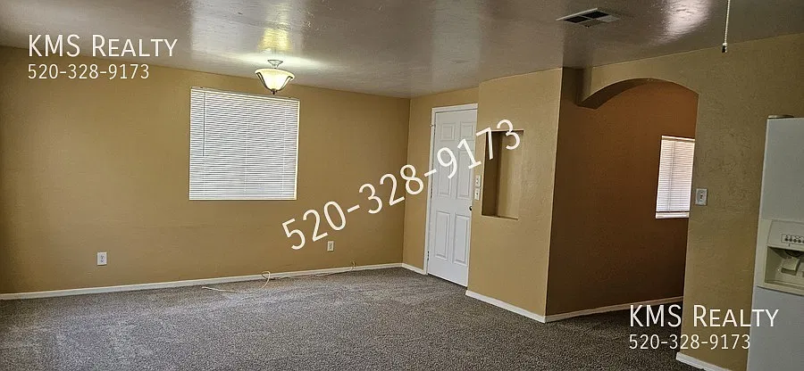 3 Bedroom 2 Bath-3536 E Blacklidge Unit 2-Owner/Agent — Photo 3