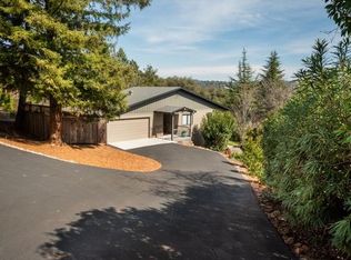 23149 Sunset Ridge Dr, Auburn, CA 95602