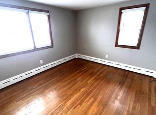 28 Curlew Rd APT D, Quincy, MA 02169