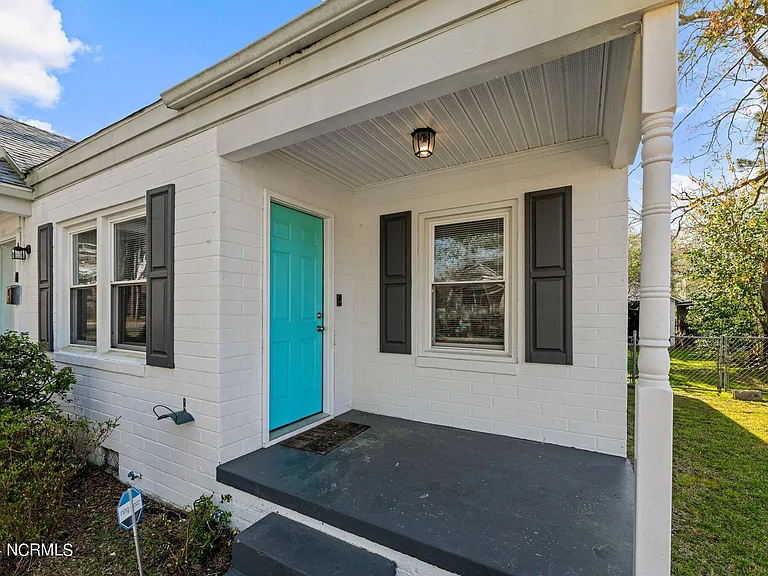 607 Watson Ave — Photo 37
