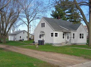 315 S 3rd St, Medford, WI 54451