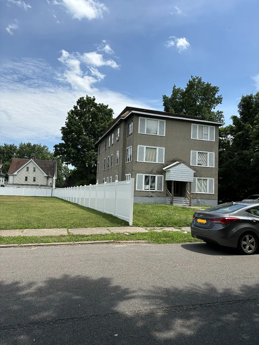 Building Photo - 124 Prospect Ave #5