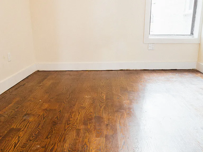 435 Bleecker St #2R — Photo 11